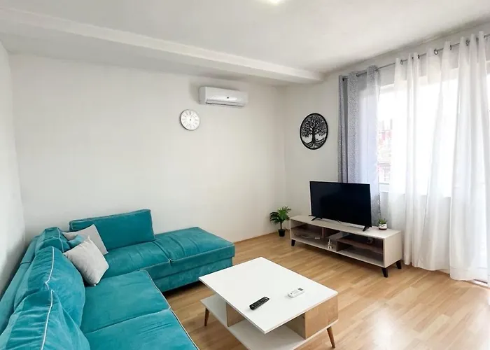 Kostov Apartment