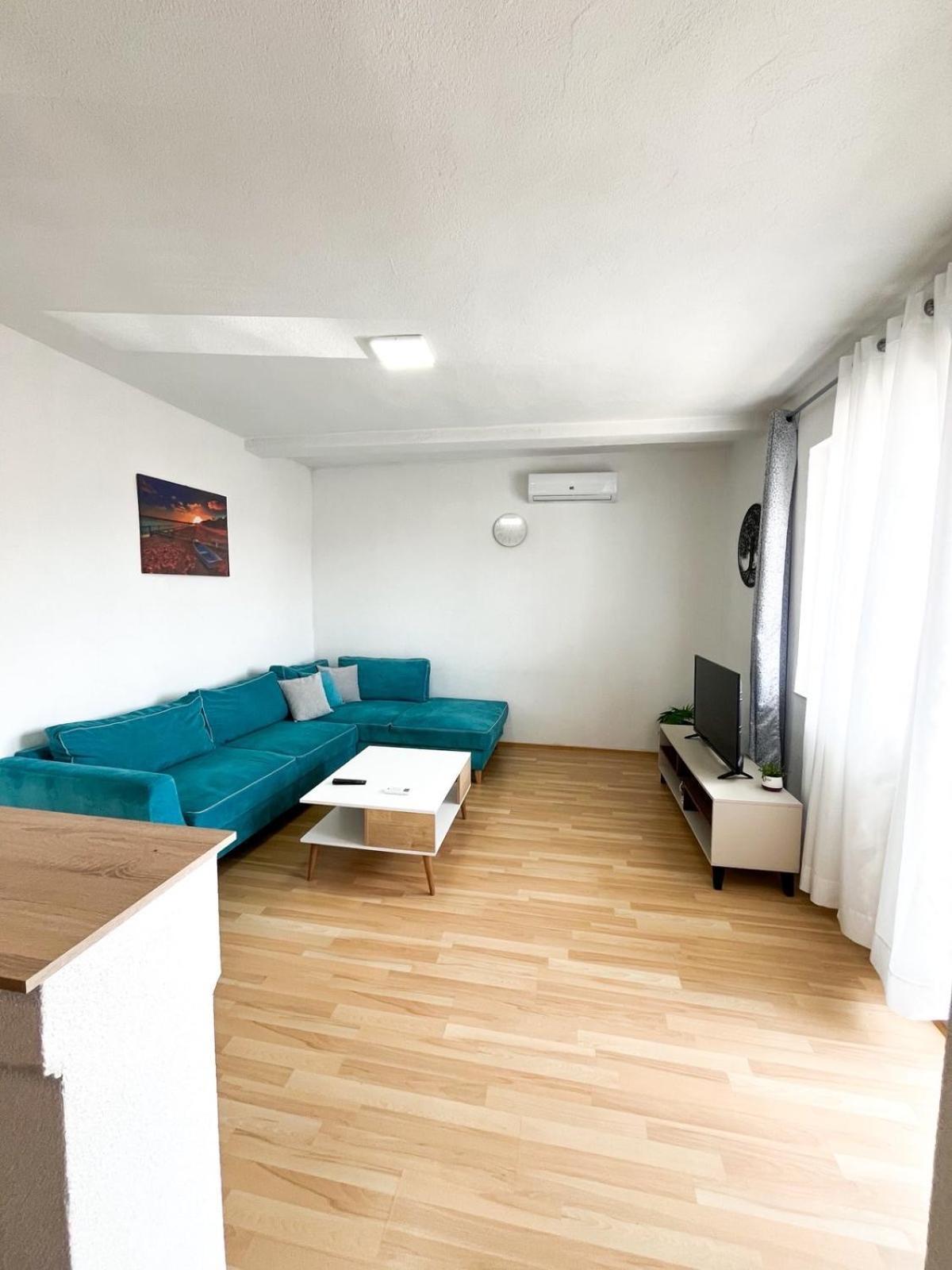 Apartament Kostov Ohrida